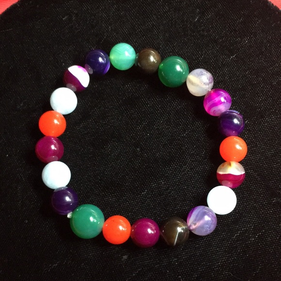 Agate & Chalcedony Gemstone Beaded Stretch Bracelet - Picture 1 of 8